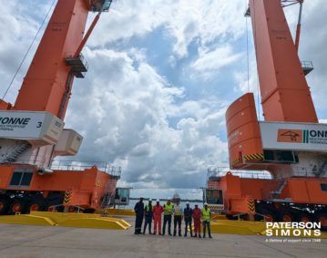 Konecranes Gottwald Mobile Harbour Crane offload