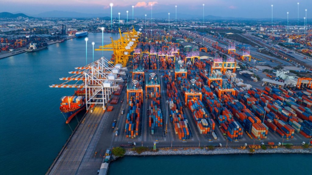 THE RISE OF SMART PORTS: TRANSFORMING THE SHIPPING INDUSTRY WITH DATA-DRIVEN INNOVATION